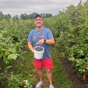 Meet your Posher, Ross